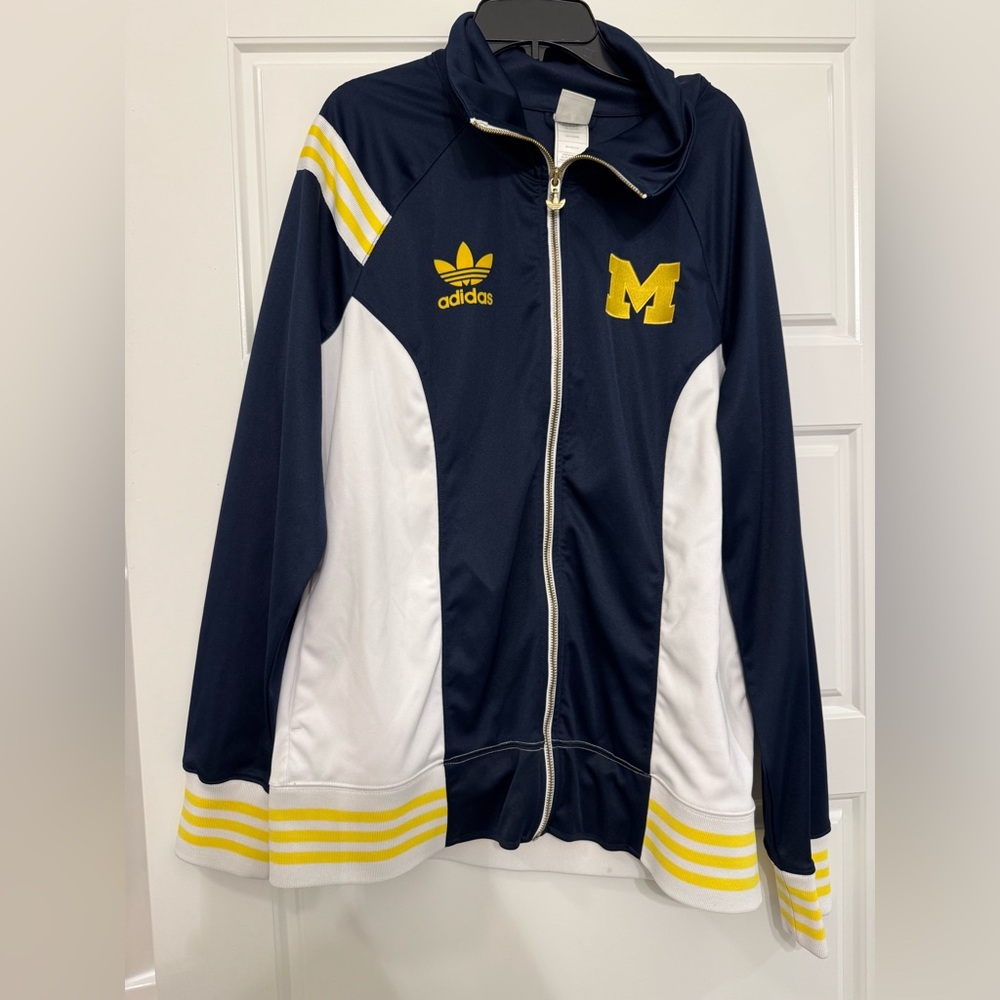 Adidas Michigan wolverines jacket women’s XL Zip